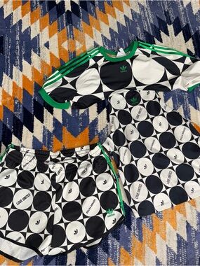 Adidas Shirt And Shorts Set Women Rich Mnisi Print All over  Logo EUC 1X